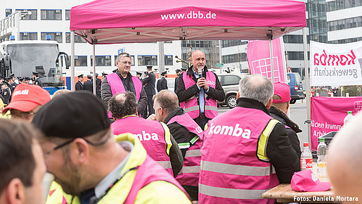 Warnstreik am Flughafen Frankfurt